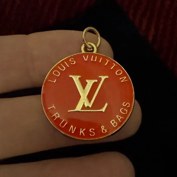 Louis Vuitton Red/Gold Logo Zipper Pull Charm - Picture 1 of 7